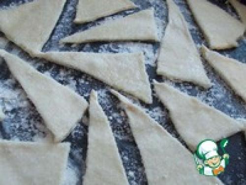 Слоеное тесто за 10 минут)) очень легкий и простой рецепт)). Невероятно!! Вкуснейшее слоёное тесто всего за 10 минут!!!