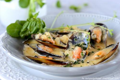 Мидии с белым вином и сливками. Мидии в винно-сливочном соусе