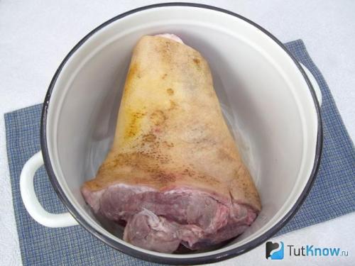 Отварная свиная рулька запеченная в духовке. Свиная рулька отварная и запеченная в духовке 17 Отварная свиная рулька запеченная в духовке. Свиная рулька отварная и запеченная в духовке 17