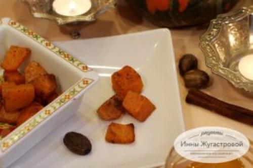 Тыква по-гречески. Два рецепта запеченной тыквы. Тыква по-гречески с томатом. Десертная тыква со специями