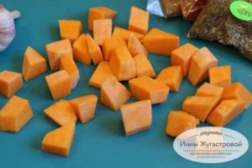 Тыква по-гречески. Два рецепта запеченной тыквы. Тыква по-гречески с томатом. Десертная тыква со специями