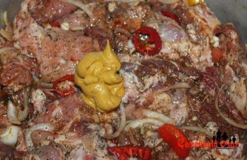 Шашлык из свинины. Уксусный маринад для шашлыка из свинины с горчицей.