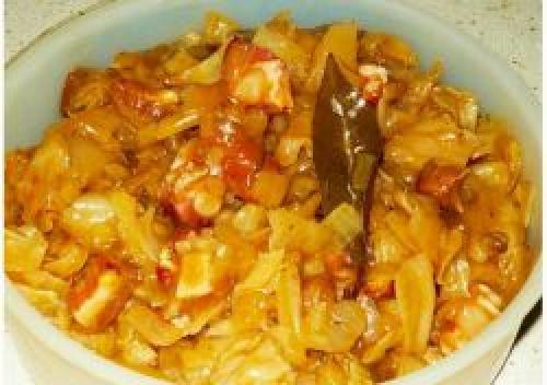 Солянка из капусты с грибами и курицей. Солянка с курицей