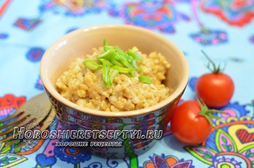 Овсяная крупа на воде в мультиварке. Овсяная каша в мультиварке на молоке на таймере