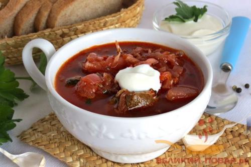 Борщ в мультиварке на готовом бульоне. Борщ с мясом в мультиварке