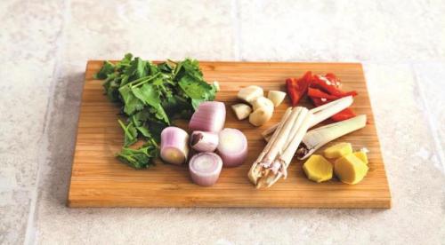 Суп в духовке в тыкве. Суп в тыкве с крутонами и сыром 02 Суп в духовке в тыкве. Суп в тыкве с крутонами и сыром 02