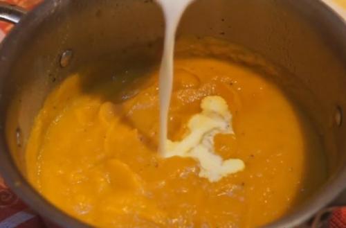 Пряный крем суп из тыквы. Сливочный крем суп из тыквы - классический пошаговый рецепт