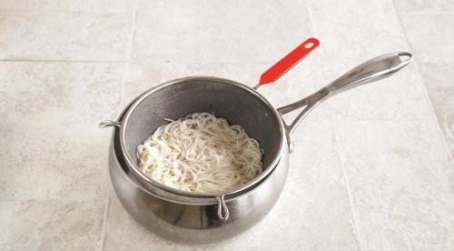 Суп в духовке в тыкве. Суп в тыкве с крутонами и сыром 05 Суп в духовке в тыкве. Суп в тыкве с крутонами и сыром 05