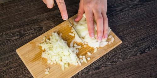 Мясные шарики на сковороде простой рецепт. Как сделать фрикадельки