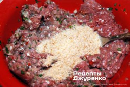 Мясные шарики на сковороде. Ингредиенты для мясных шариков (10-12 шт)