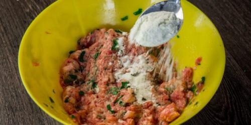 Мясные шарики на сковороде простой рецепт. Как сделать фрикадельки