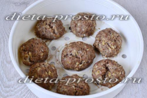 Котлеты из баранины в мультиварке на пару. Описание рецепта: 21