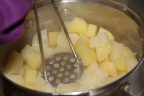 Зразы картофельные с рыбными консервами. 06 Зразы картофельные с рыбными консервами. 06