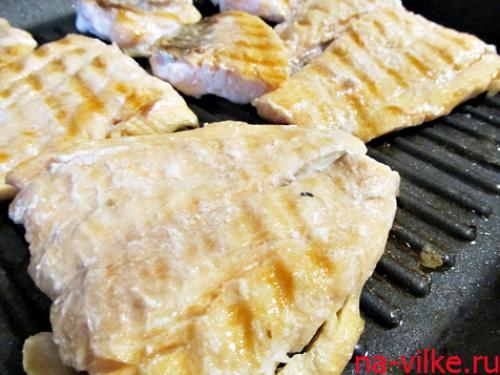 Семга в сливочном соусе с сыром. Филе сёмги в сырном соусе