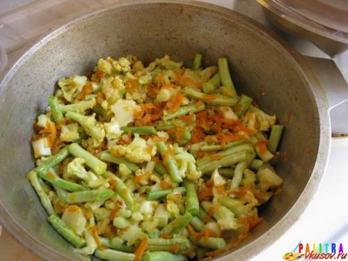 Курица со стручковой фасолью и цветной капустой. Цветная капуста тушеная со стручковой фасолью (фото-рецепт)