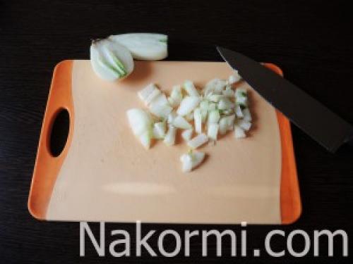 Пельмени запеченые в горшочках с грибами в духовке. Ингредиенты