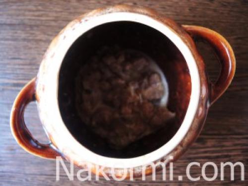 Пельмени запеченые в горшочках с грибами в духовке. Ингредиенты