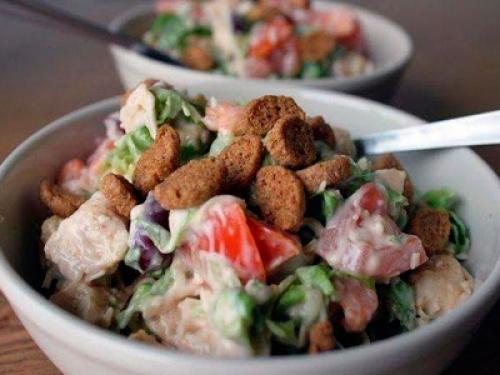 Салат большой праздник рецепт. ТОП — 5 Новые вкусные салаты к празднику