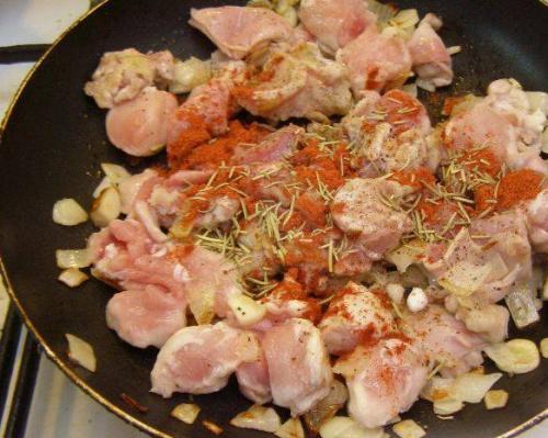 Гуляш из кролика с подливкой — пошаговый рецепт 04 Гуляш из кролика с подливкой — пошаговый рецепт 04