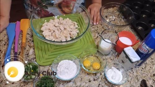 Маффины с курицей в микроволновке. Как приготовить куриные маффины по пошаговому рецепту с фото