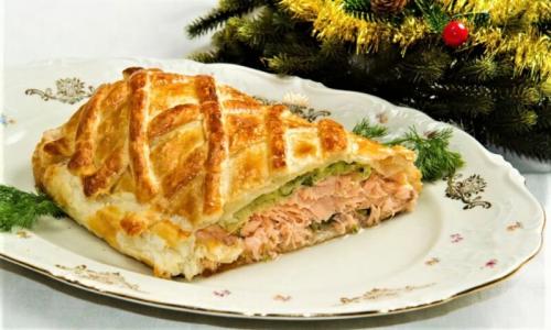 Лосось в слоеном тесте. Рецепт пирога из лосося в духовке