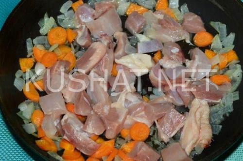 Курица со стручковой фасолью в томатном соусе. Стручковая фасоль с курицей – рецепт