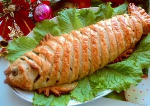 Лосось в слоеном тесте. Рецепт пирога из лосося в духовке