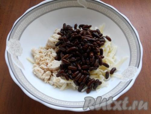 Салат с курицей фасолью и огурцами. Рецепт 2: салат с черной фасолью, курицей и сыром