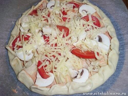 Пицца с брокколи и курицей