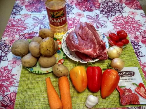 Блюда в горшочках в Русской печи. Мясо с картошкой в горшочках