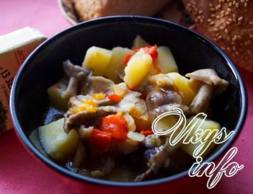 Тушеная картошка с грибами. Как приготовить тушеную картошку с лесными грибами