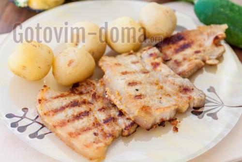 Свиной антрекот на электрогриле. Свинина на электрогриле, рецепт с фото