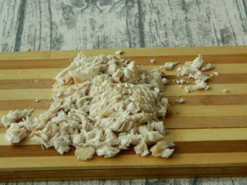 Салат с перцем болгарским курицей и сыром. Как приготовить салат с болгарским перцем и курицей пошаговый рецепт с фото