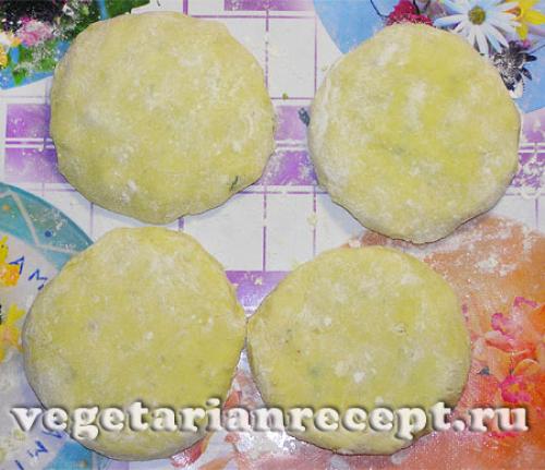 Вегетарианские зразы с грибами. Картофельные зразы с сыром