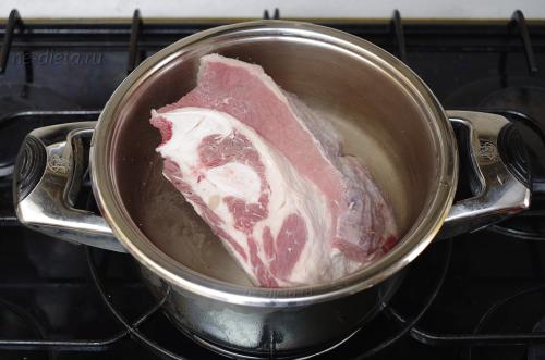 Как варить рассольник. Как приготовить рассольник с перловкой и солеными огурцами — классический рецепт рассольника из говядины с пошаговыми фото