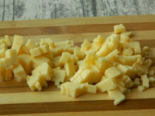 Салат с перцем болгарским курицей и сыром. Как приготовить салат с болгарским перцем и курицей пошаговый рецепт с фото