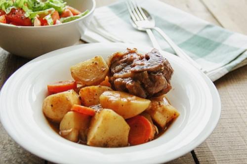 Рагу с мясом и картошкой. Как приготовить рагу с мясом и картошкой по-домашнему?