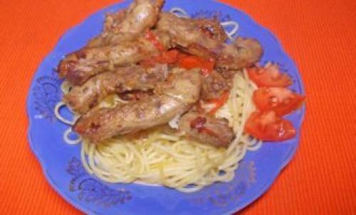Куриные шейки рецепт на сковороде. Тушеные куриные шеи к макаронам – рецепт