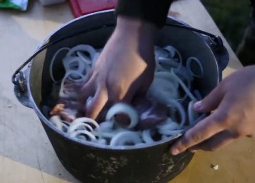 Рулька свиная на мангале рецепт. Рулька на гриле 06 Рулька свиная на мангале рецепт. Рулька на гриле 06