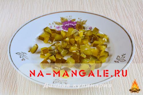 Как готовить рассольник с перловкой. Рассольник со свининой