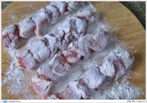 Шашлык на сковороде в духовке. Шашлык  на  сковородке.