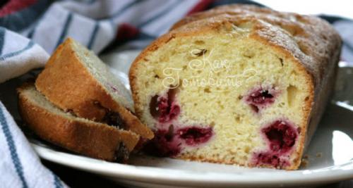 Шарлотка с яблоками и малиной. Шарлотка с малиной и яблоками