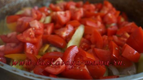 Чахохбили из курицы с перцем. Чахохбили из курицы с болгарским перцем