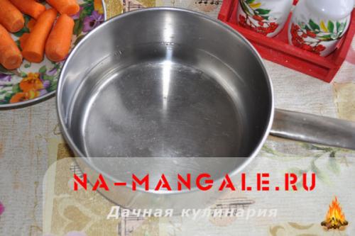 Маринованная морковь. Острая маринованная морковь с чесноком и перцем