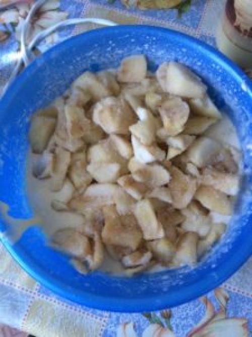 Шарлотка с ежевикой и яблоками. Пирог с ежевикой и яблоками