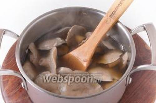 Рядовки с картошкой жареные. Картофельный вариант 05 Рядовки с картошкой жареные. Картофельный вариант 05