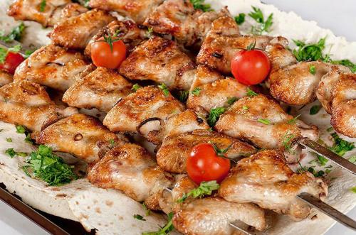 Шашлык в духовці. Куриный шашлык в духовке