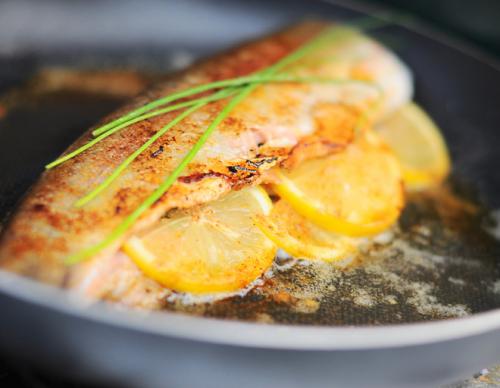 Форель в духовке с сыром. Как приготовить форель с сыром