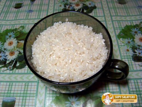 Биточки из рисовой каши рецепт. Рисовые биточки с сырым мясом