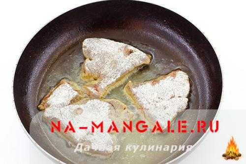 Стейк из свиной печени. Ингредиенты: